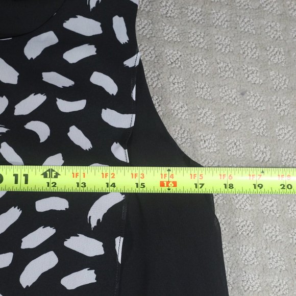 Calvin Klein Flowy Black and White Asymmetrical Business Tank - Picture 3 of 4